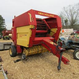 853 NEW HOLLAND ROUND BALER