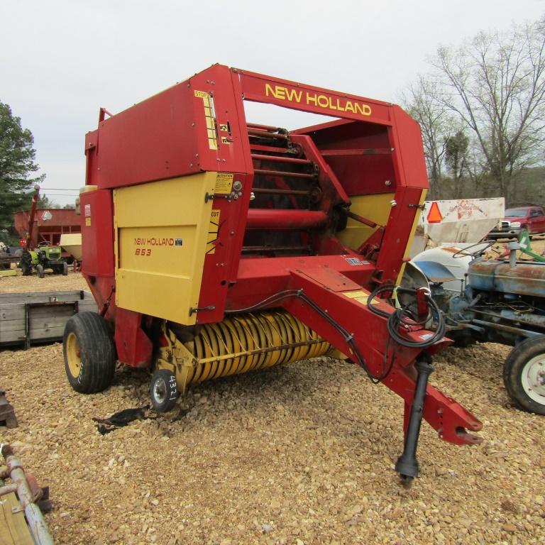 853 NEW HOLLAND ROUND BALER