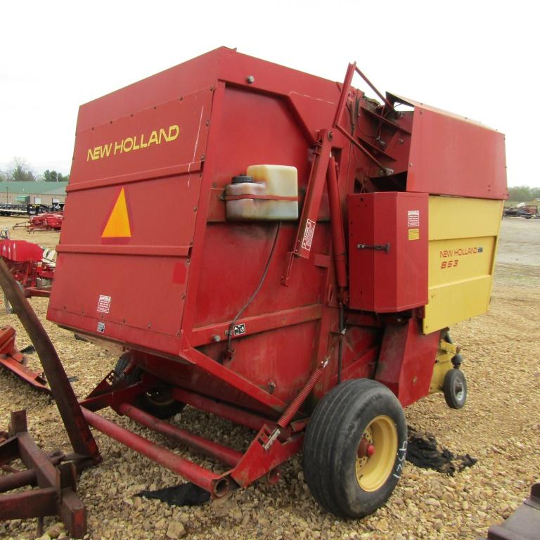 853 NEW HOLLAND ROUND BALER
