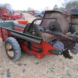 206 NEW IDEA MANURE SPREADER  - NICE