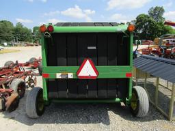 375 JOHN DEERE ROUND BALER - NICE