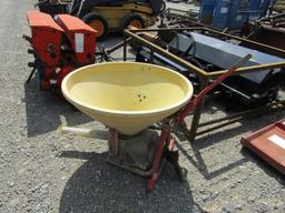 VICON FERTILIZE SPREADER