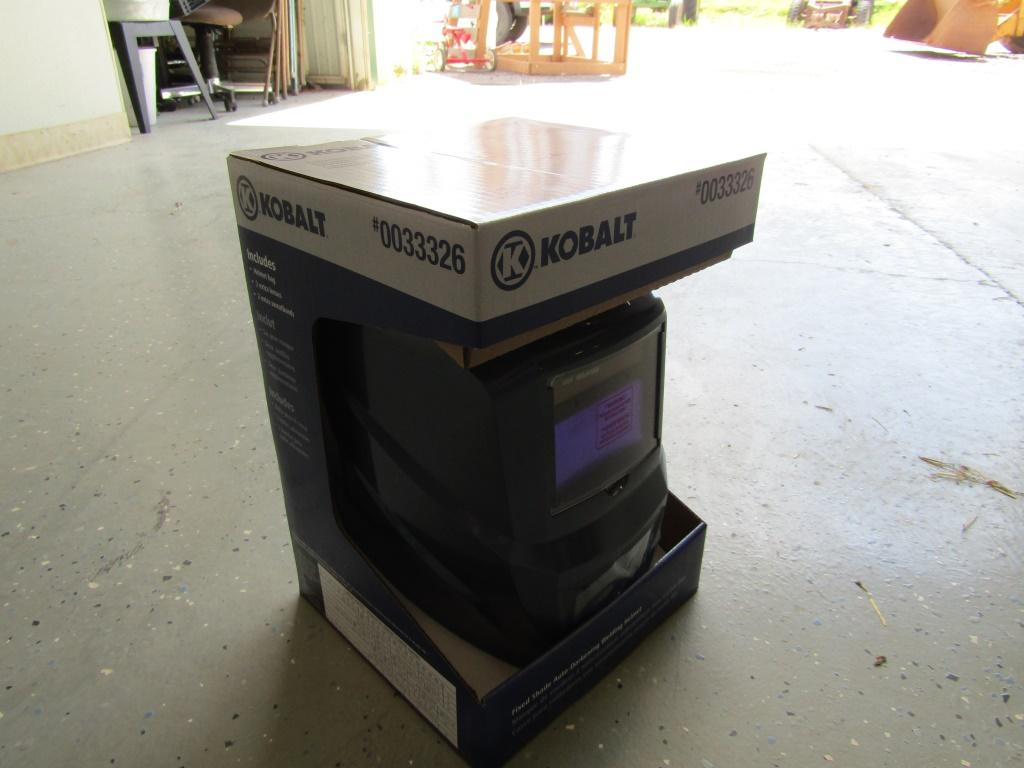 KOBALT AUTO-DARKENING WELDING HELMET