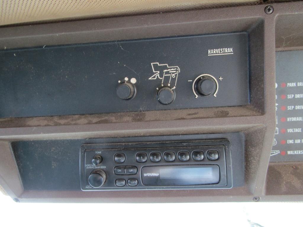 9400 JOHN DEERE COMBINE
