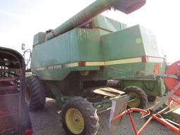 9400 JOHN DEERE COMBINE