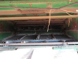 9400 JOHN DEERE COMBINE