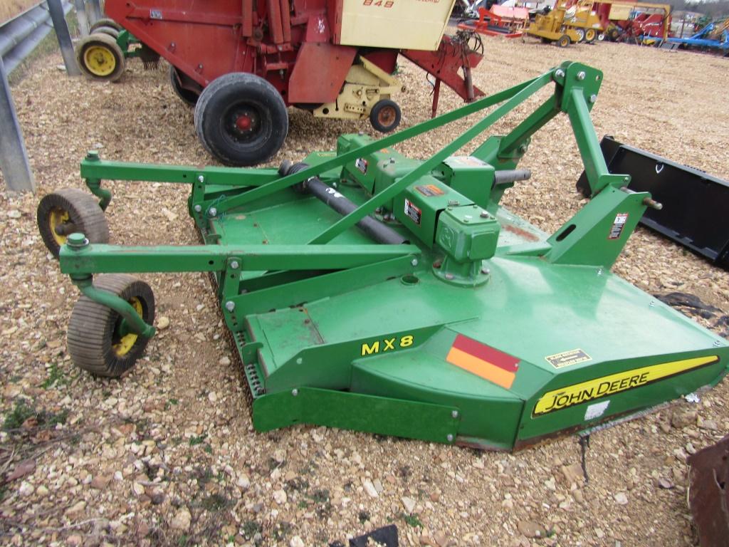 MX8 JOHN DEERE BUSHOG - VERY NICE