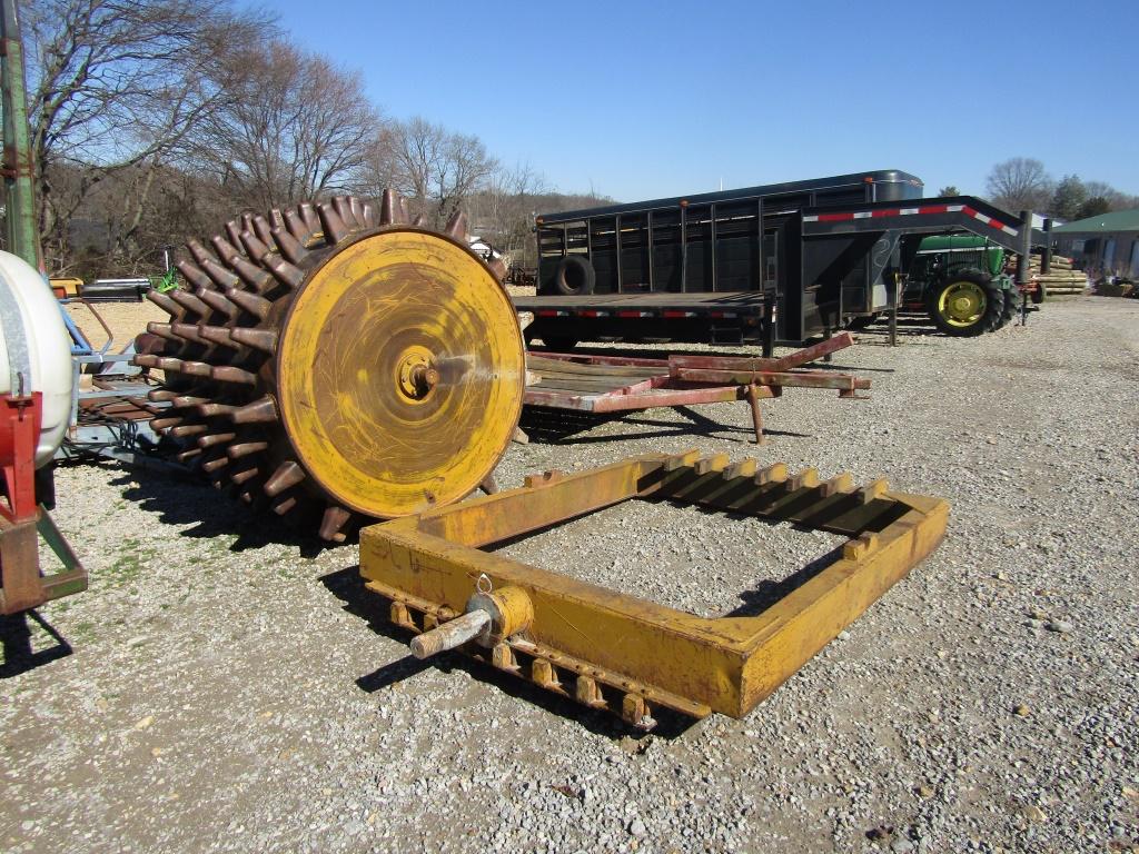 SHEEP FOOT ROLLER - NEEDS WORK ON FRAME