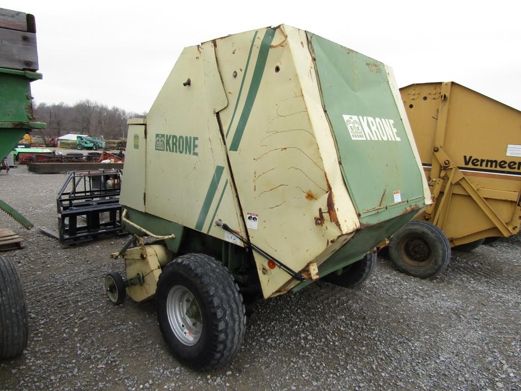 KR260 KRONE ROUND BALER