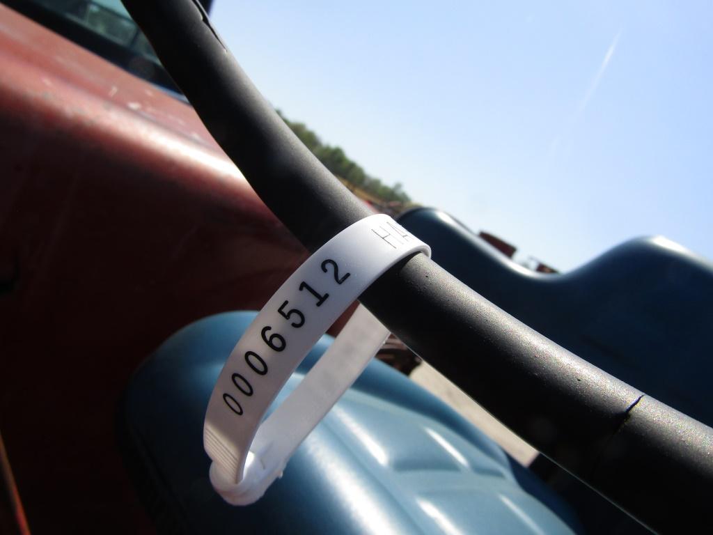 966 INTERNATIONAL TRACTOR