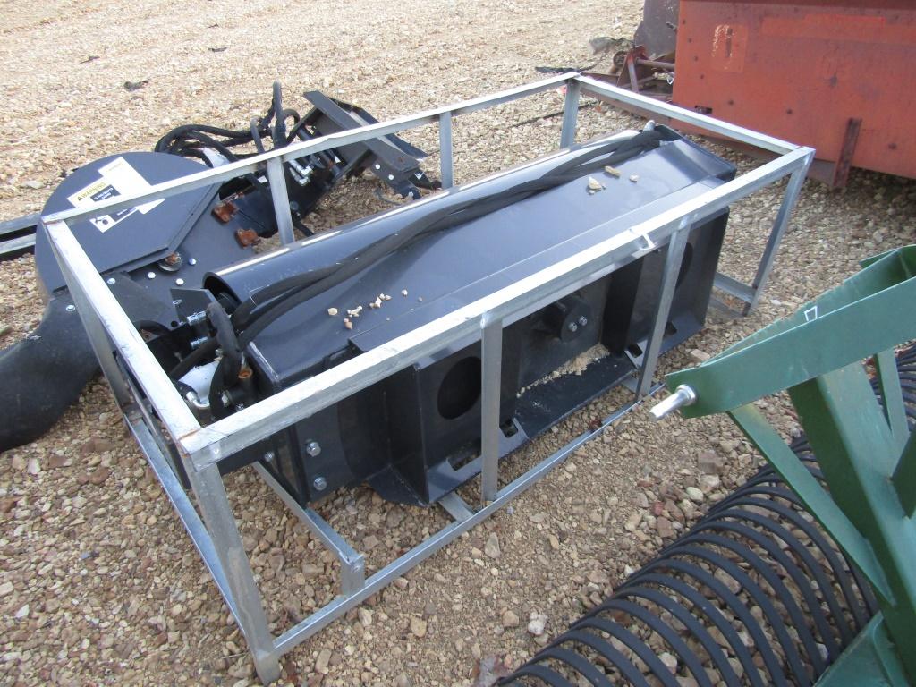 UNUSED JCT VIBRATORY ROLLER