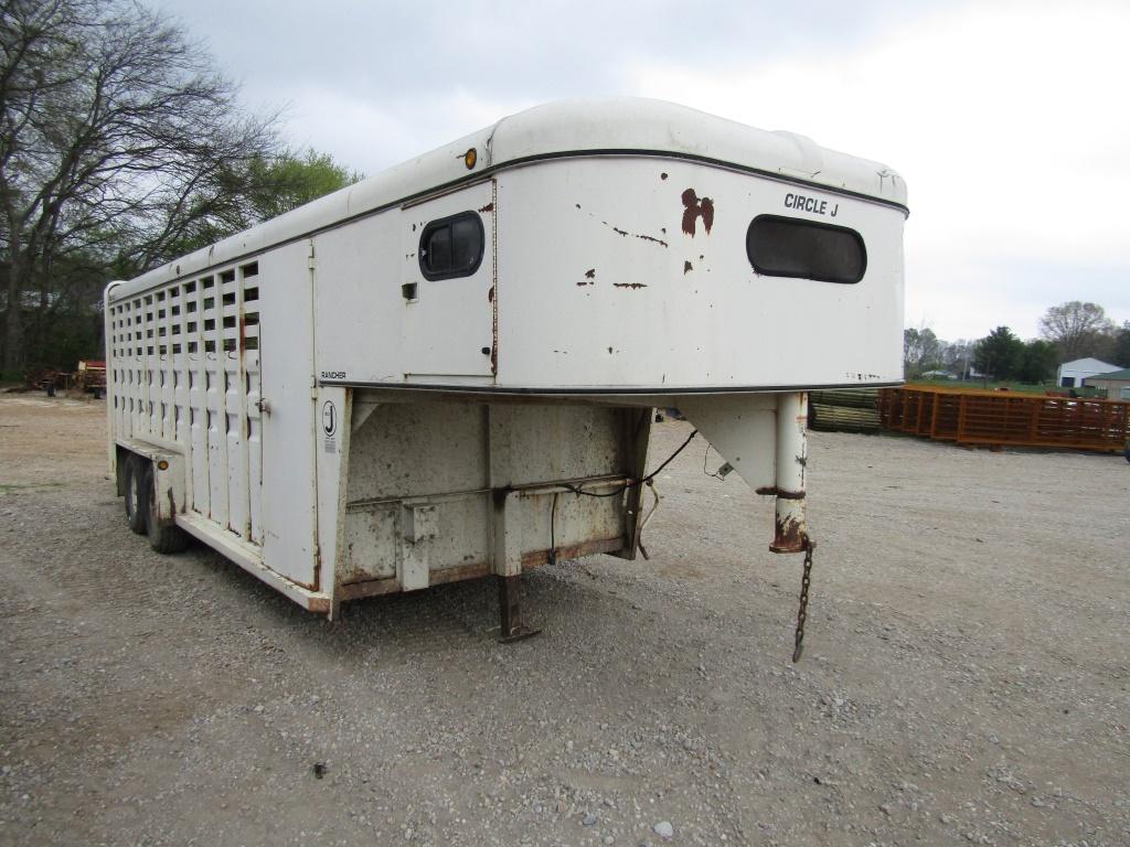 6' X 20' CIRCLE J LIVESTOCK TRAILER - NO TITLE
