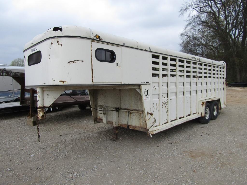 6' X 20' CIRCLE J LIVESTOCK TRAILER - NO TITLE