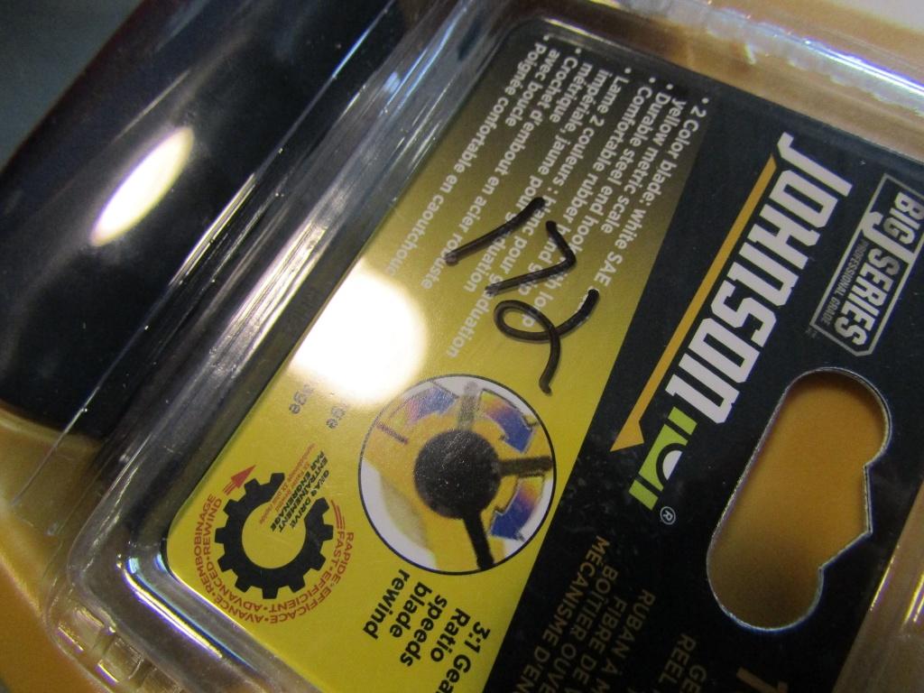 100FT JOHNSON TAPE MEASURE