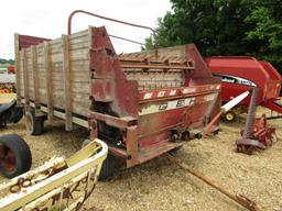 GEHL SILAGE WAGON