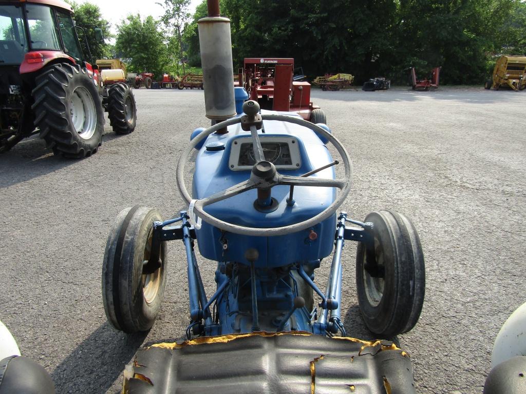 4000 FORD TRACTOR
