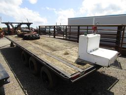 24FT GOOSENECK FLATBED TRAILER - NO TITLE