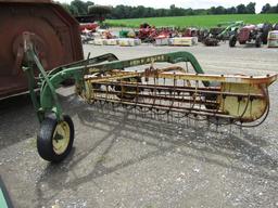 660 JOHN DEERE DOLLY RAKE