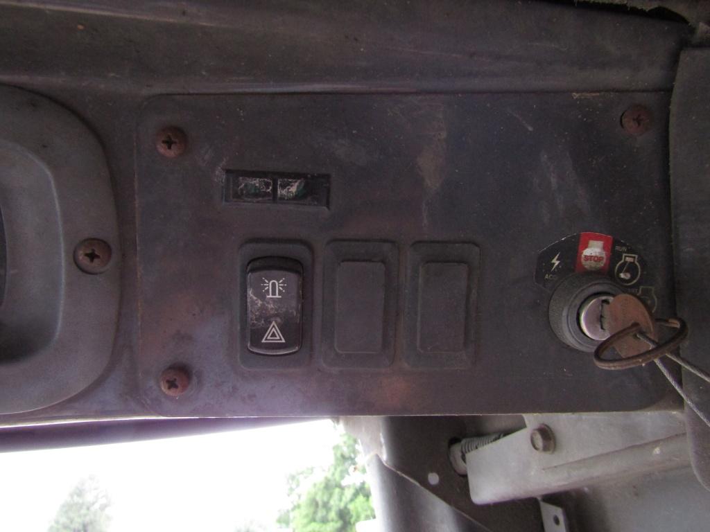 LS185.B NEW HOLLAND SKID STEER