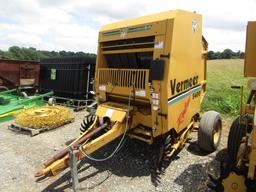 5400 VERMEER HAY ROLLER W/ TIE BOX
