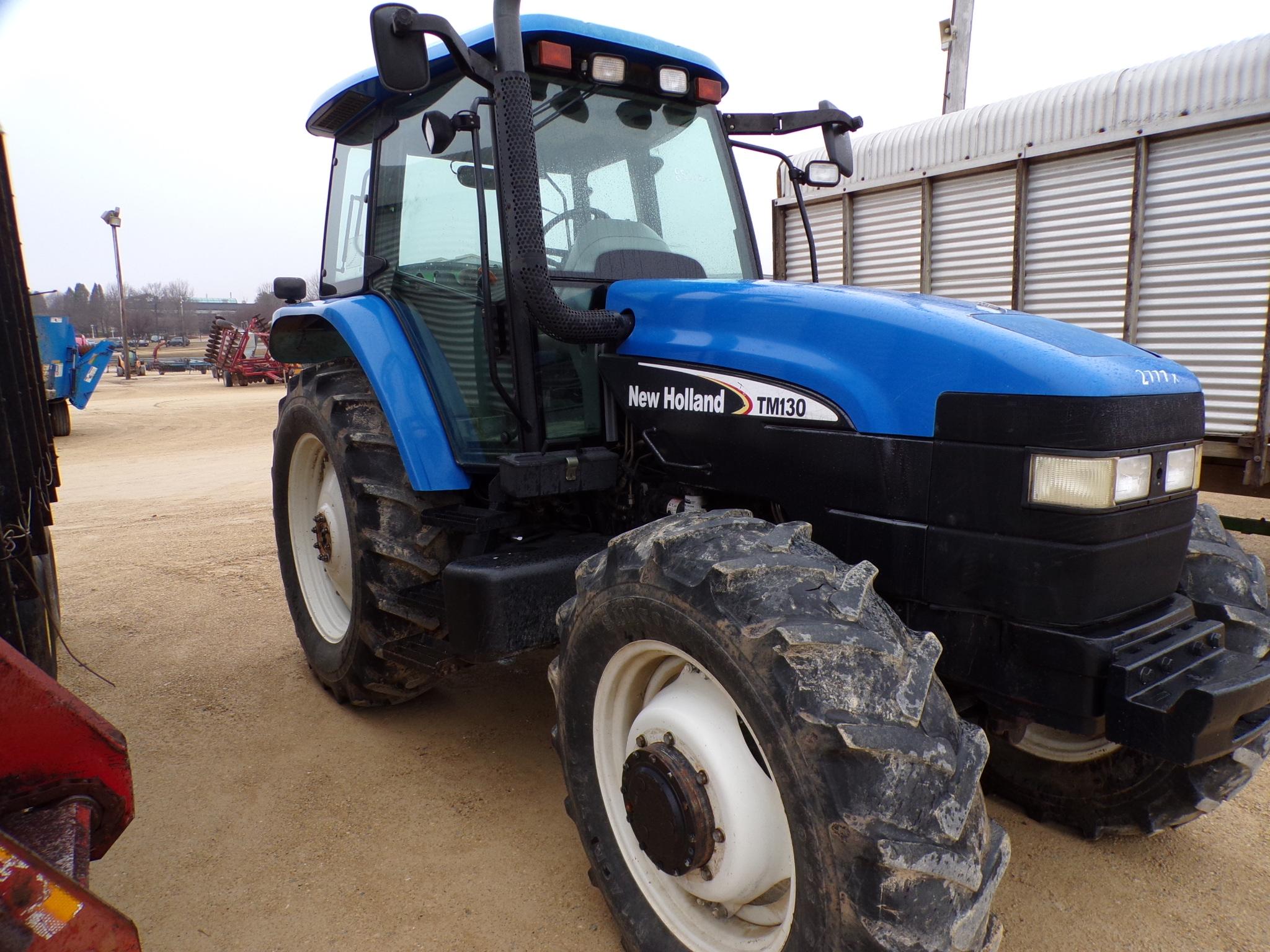 NEW HOLLAND TM130 2777