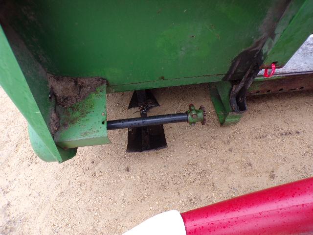 JOHN DEERE 444 3221