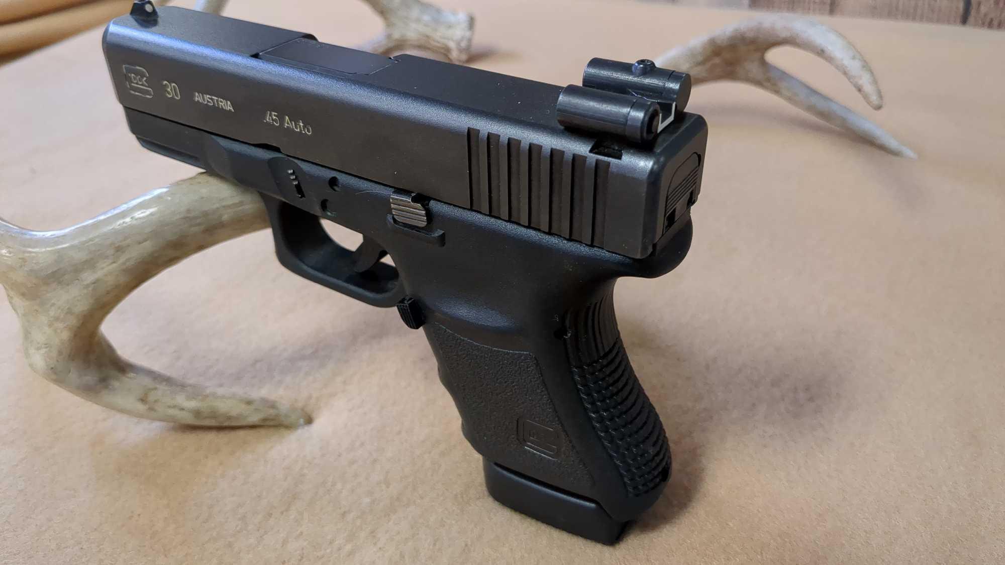 GLOCK MODEL 30 .45 AUTO SEMI-AUTO PISTOL