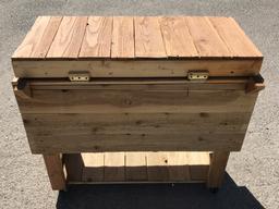 Rolling Igloo Ice Chest