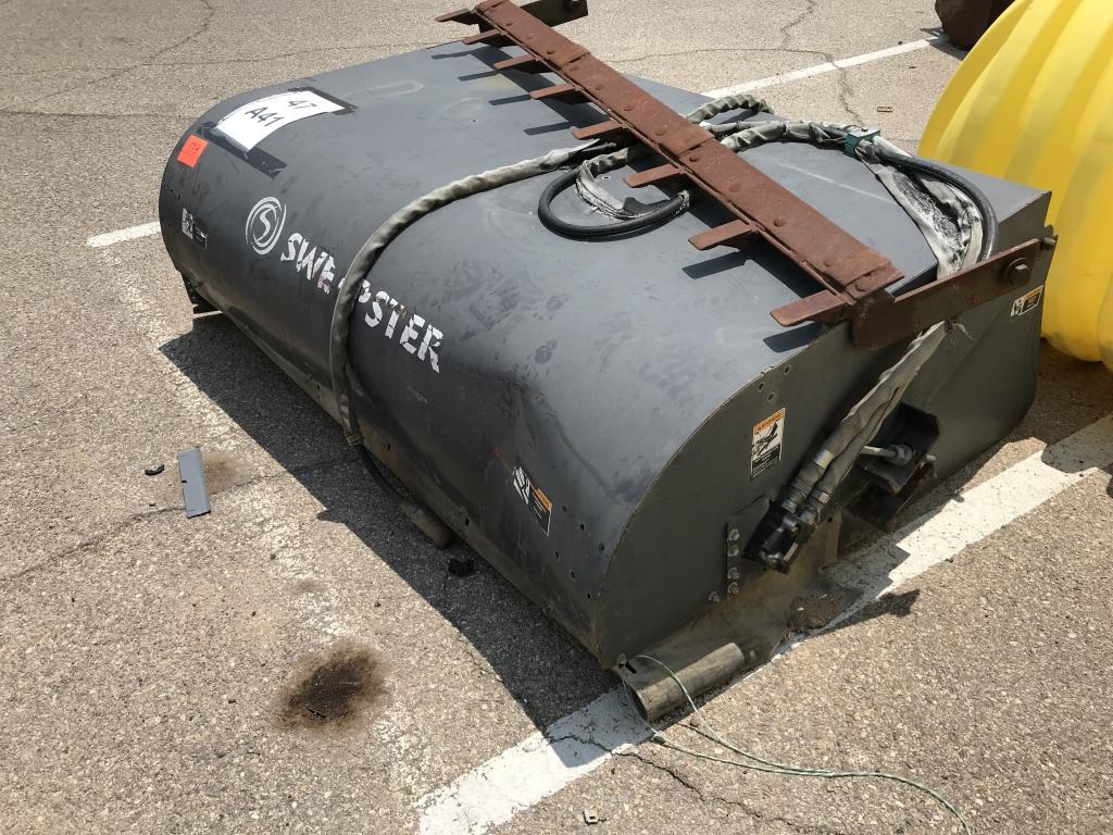 UTEP Surplus - Skid Steer Box Sweeper