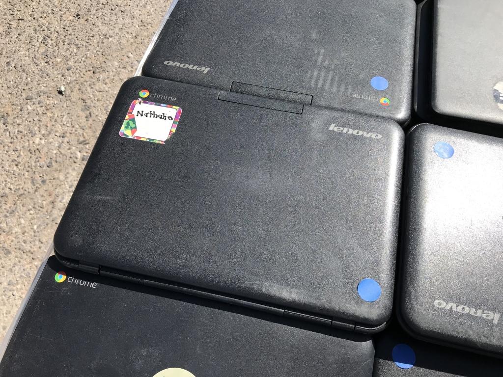Electronic Surplus - Aprx (250) ChromeBooks B