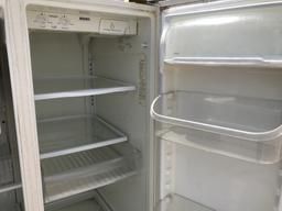School Surplus Appliance - Kenmore Refrigerator -H