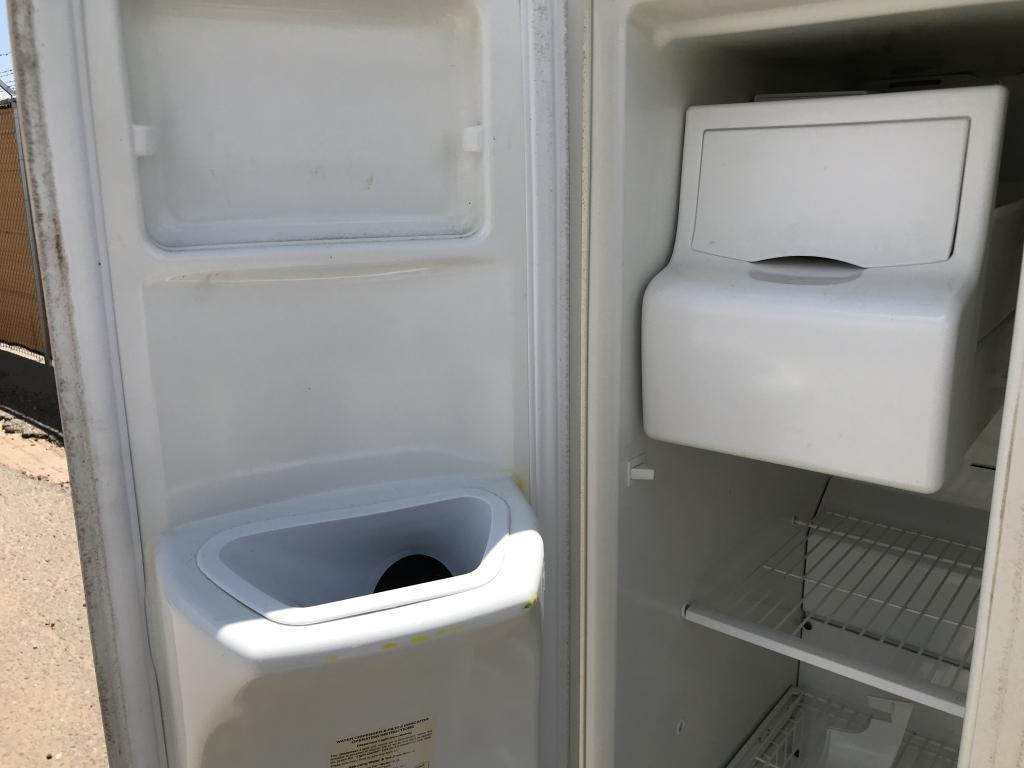 School Surplus Appliance - Kenmore Refrigerator -H