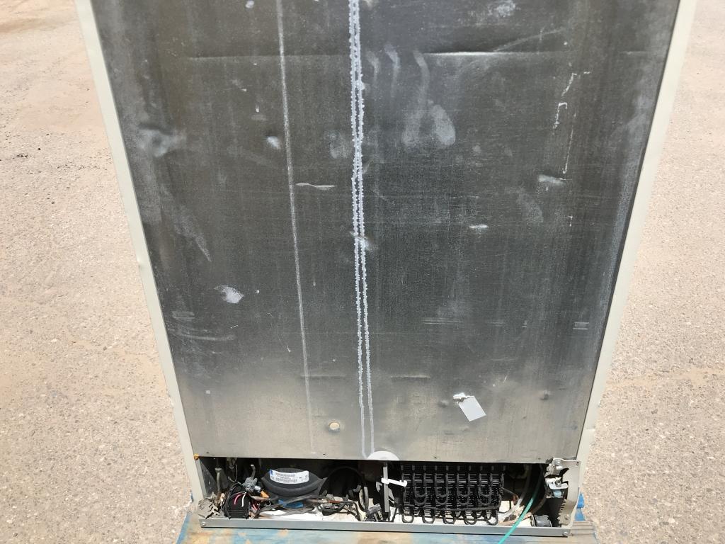 School Surplus Appliance - Kenmore Refrigerator -H