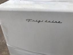School Surplus Appliance - (2)pcs Affinity -B