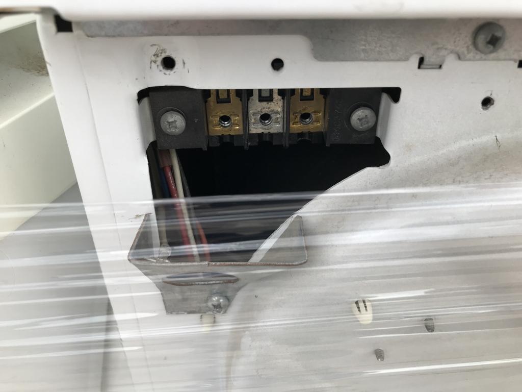 School Surplus Appliance - (2)pcs Affinity -B