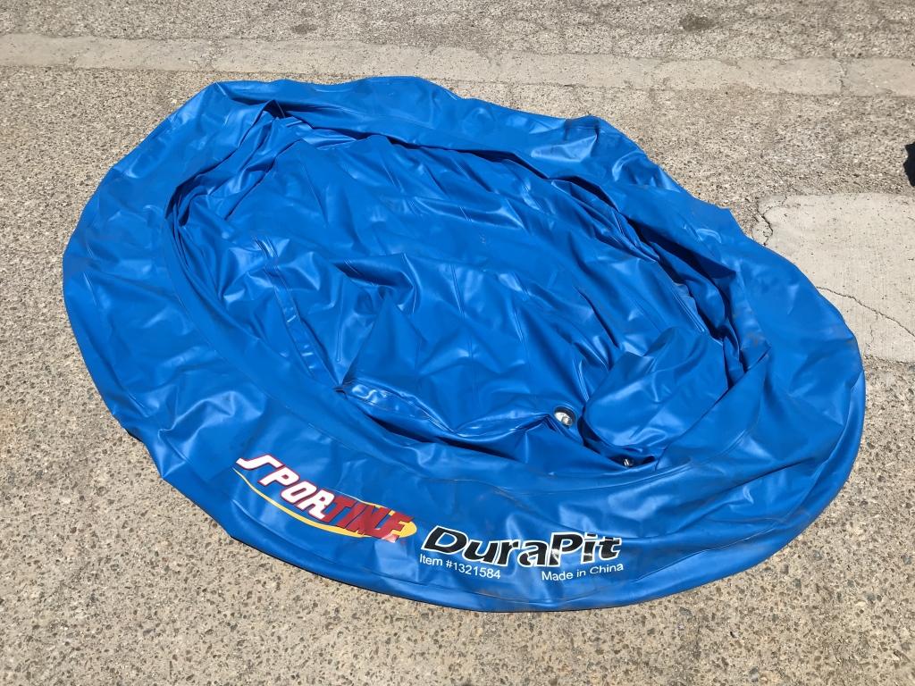 School Surplus - Inflatable Jumping Play Pit