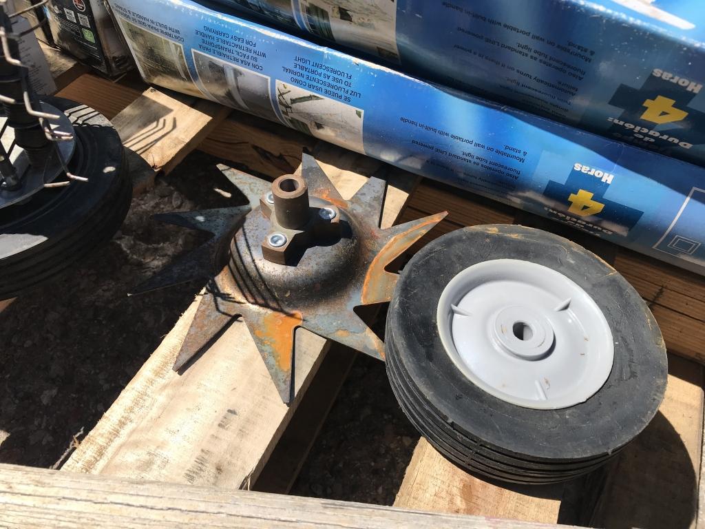 Pallet of Assorted Yard Tools, Lights