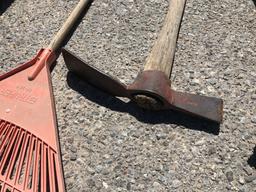 Pallet of Assorted Yard Tools, Lights