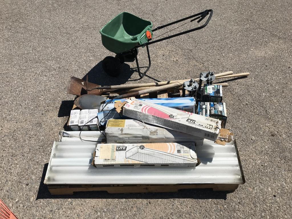 Pallet of Assorted Yard Tools, Lights