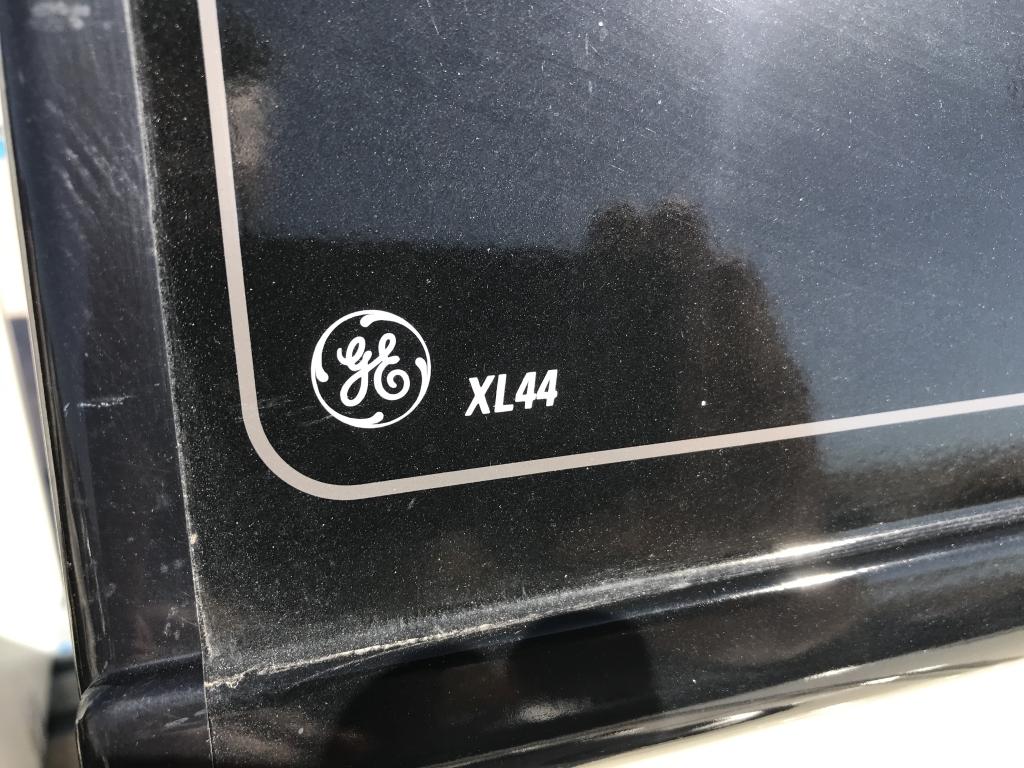 School Surplus Appliance - GE Gas Range/ Oven -E