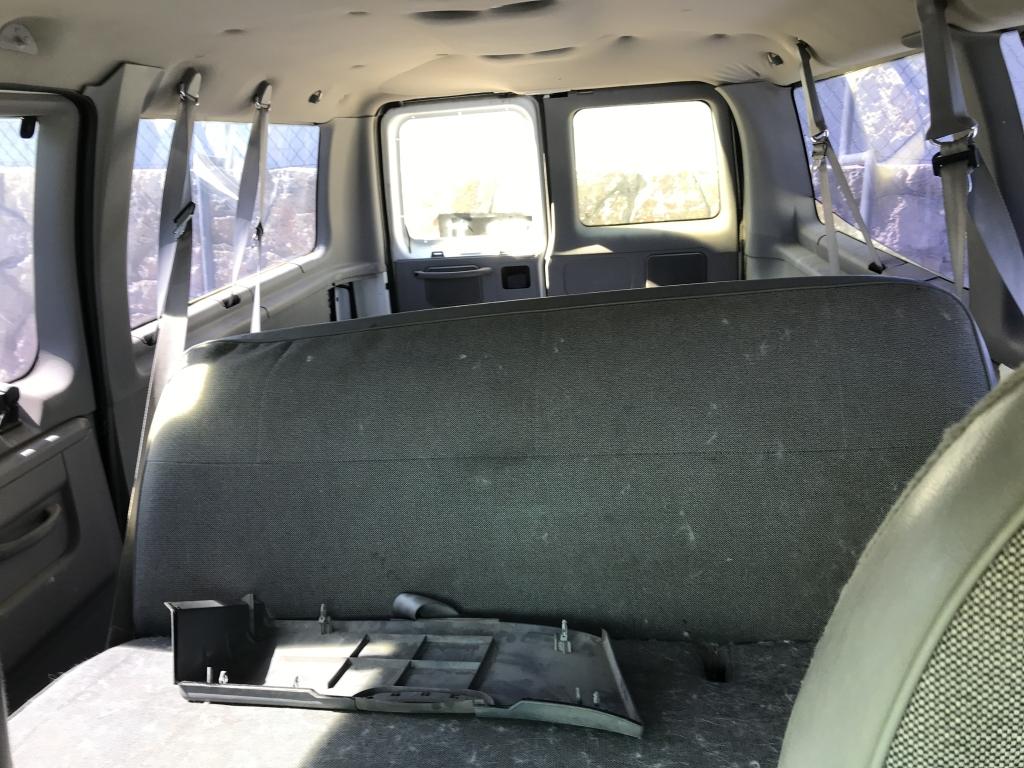1997 Ford E-150 XLT Passenger Van