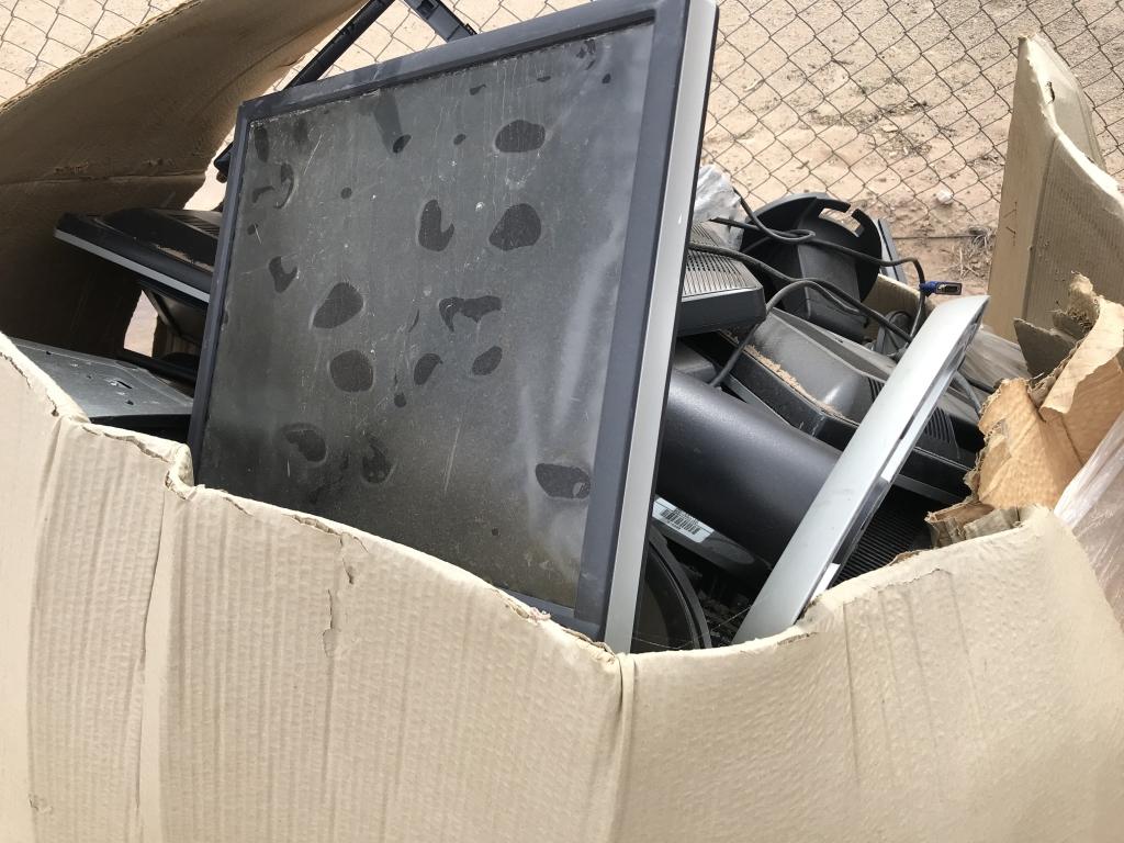 School Surplus - (5) Pallets of Mixed Monitors -A