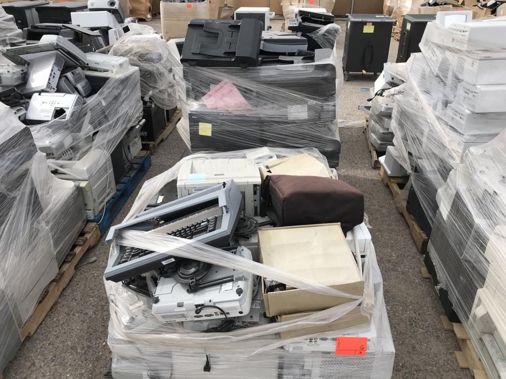 School Surplus -(3) Pallets Projectors,Printers -G