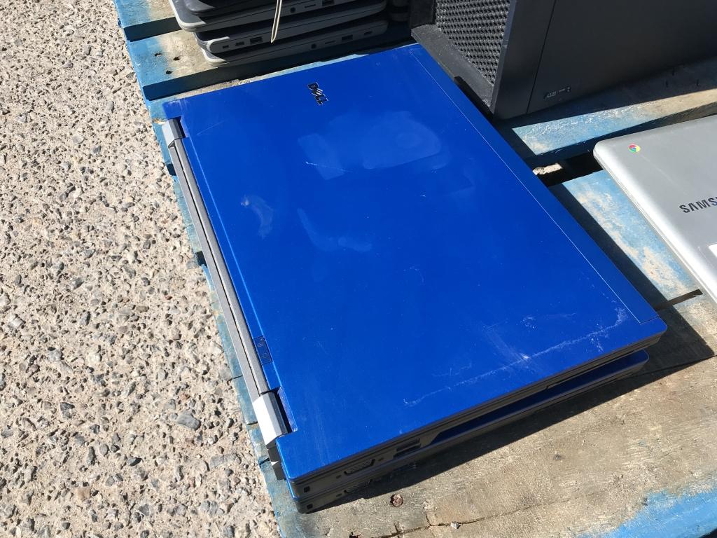 School Surplus Electronics -Aprx (100) ChromeBooks