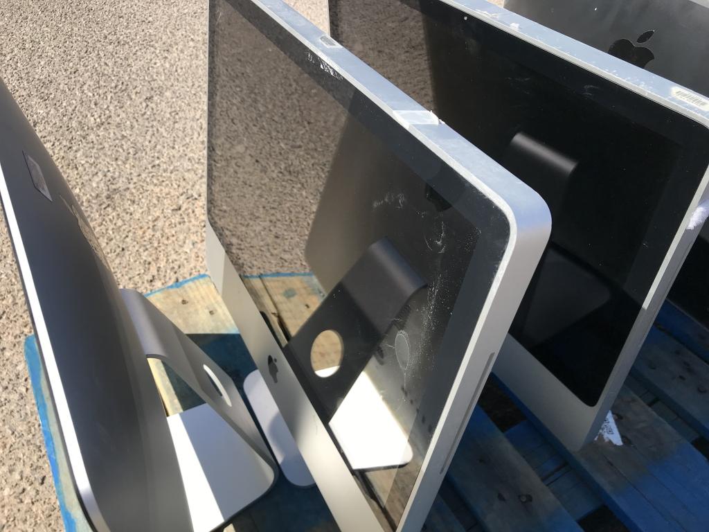 School Surplus Electronics - Aprx(16) IPads,IMacs