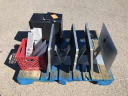 School Surplus Electronics - Aprx(16) IPads,IMacs