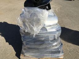 School Surplus Monitors - Dozens Lenovo's