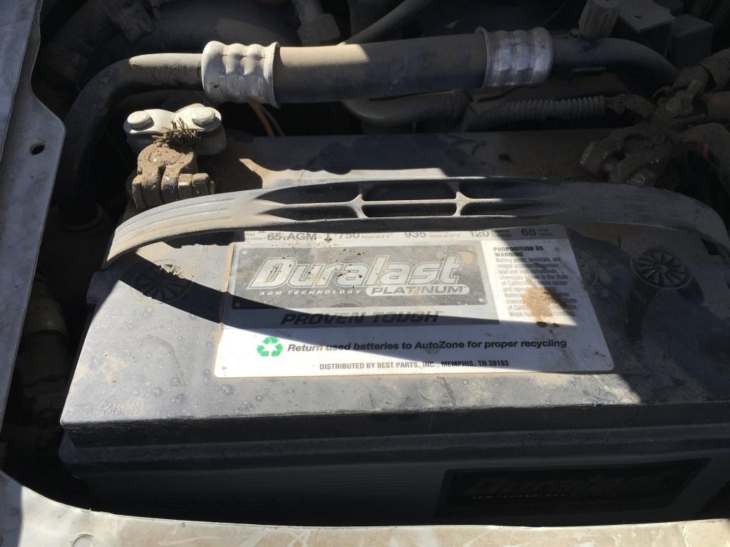 1999 Ford E350 Shuttle Bus w/ Lift