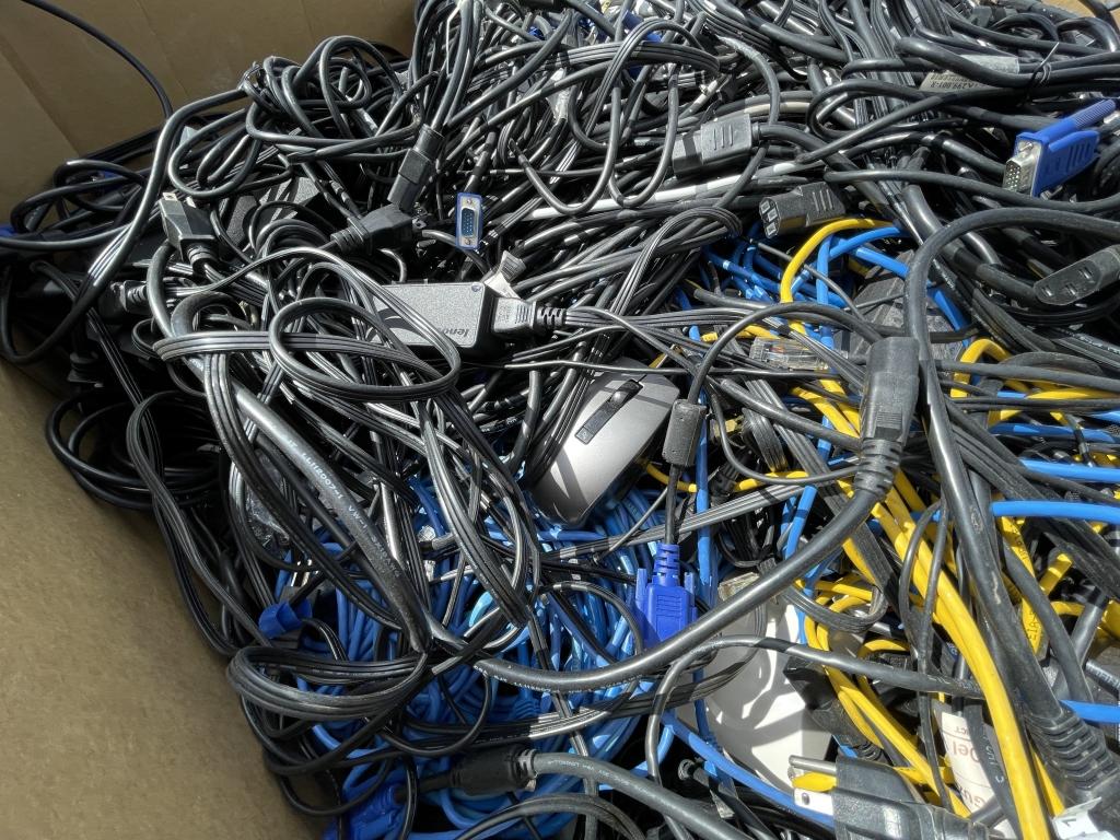 School Surplus - Pallet of Chargers, Mixed Cables