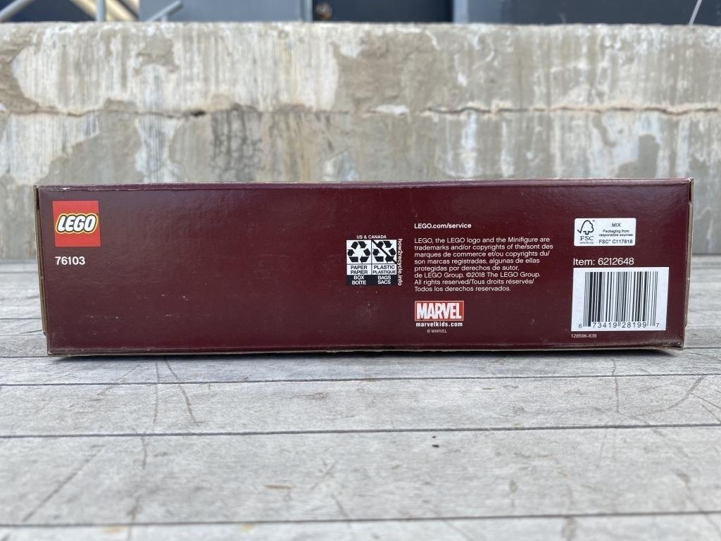 UNUSED LEGO Marvel Super Heroes Avenger Set